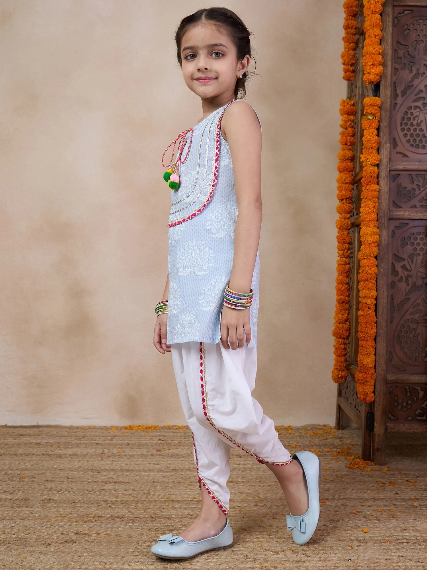 Girls Floral Printed Tie-Up Neck Straight Kurta With Dhoti Pants