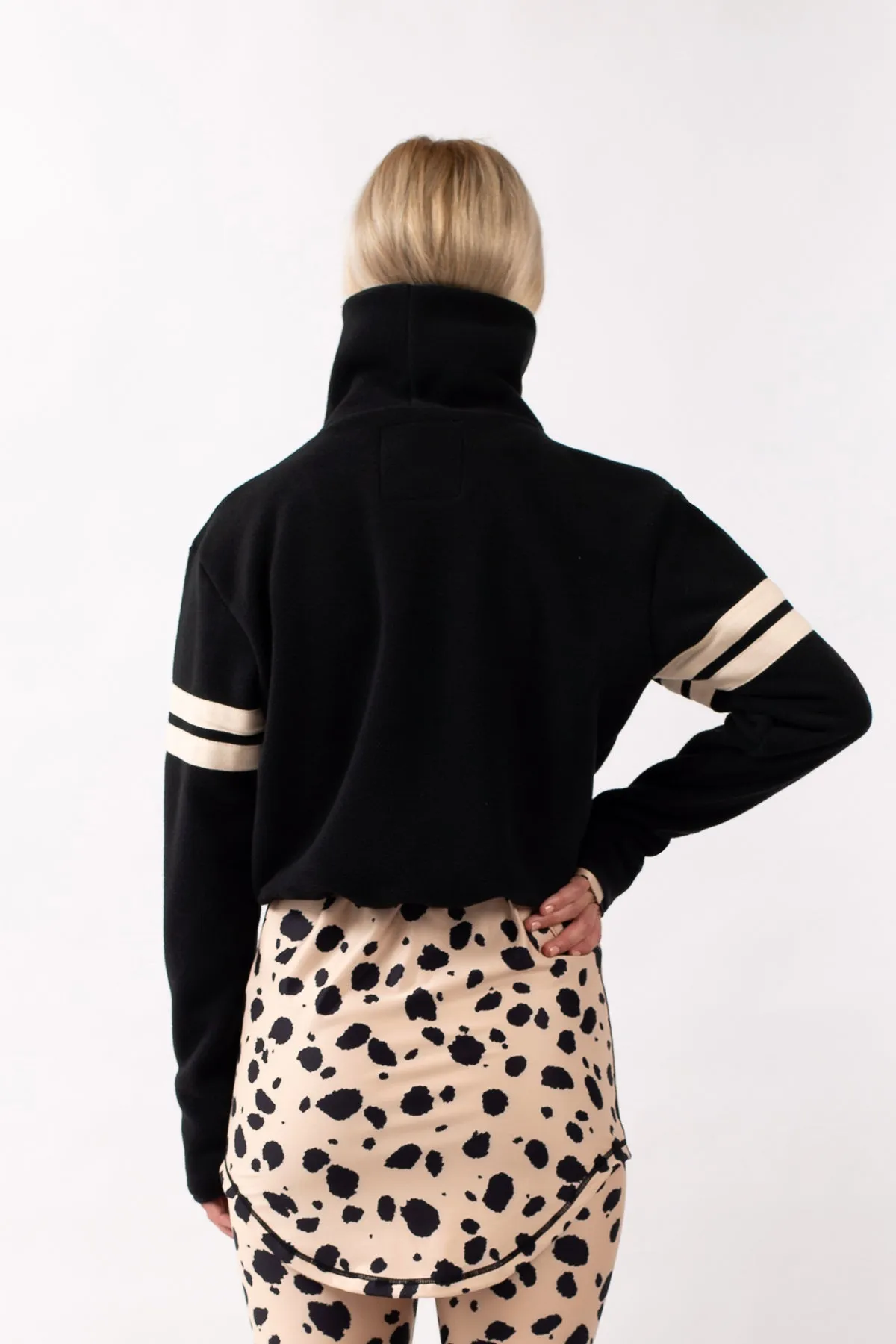 PEG CROPPED FLEECE