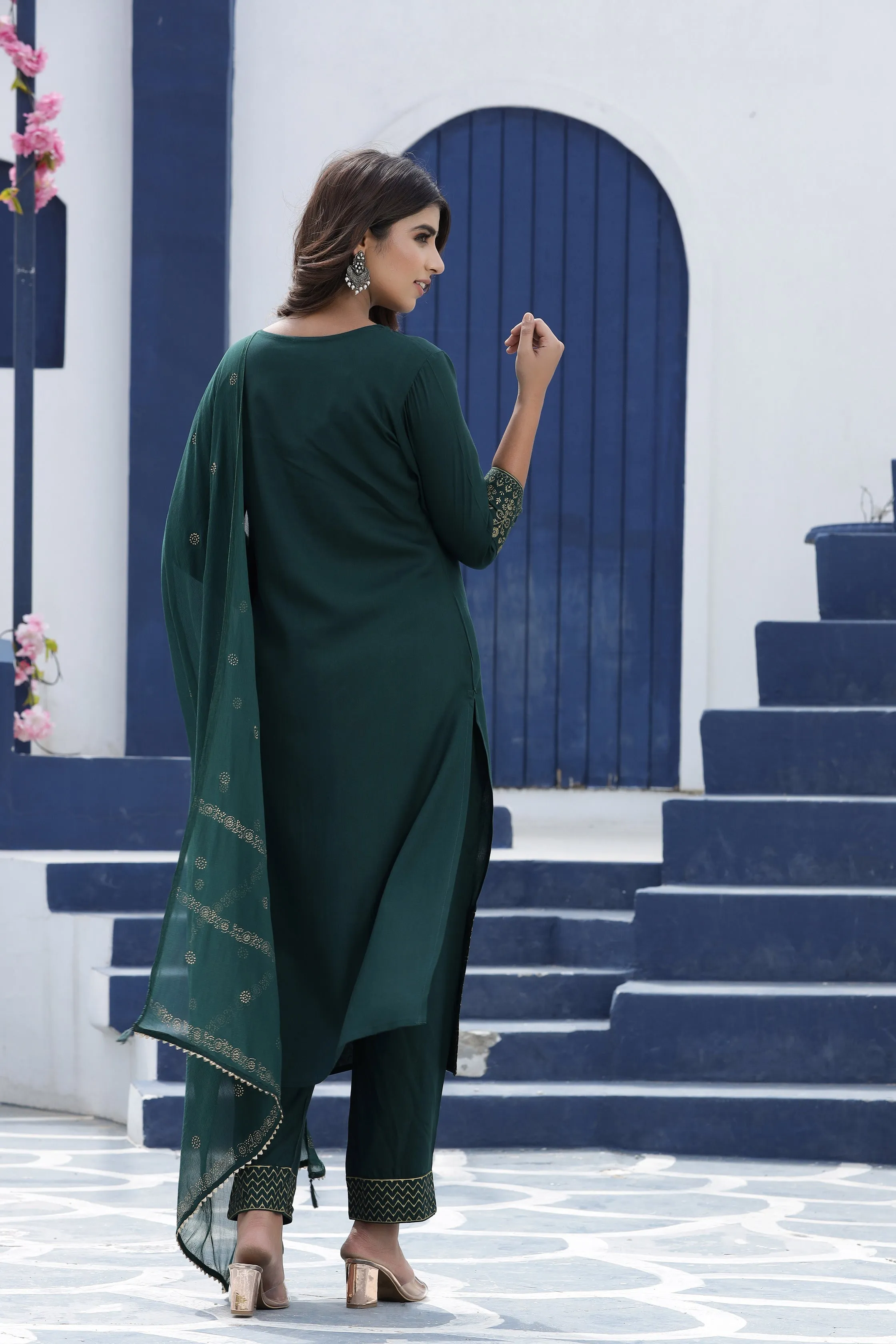 Women Green Solid Dupatta Set